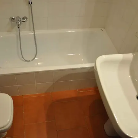 Appartement In 22552 *